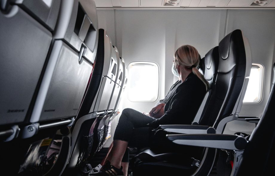 Does Frontier Airlines sell refundable tickets?